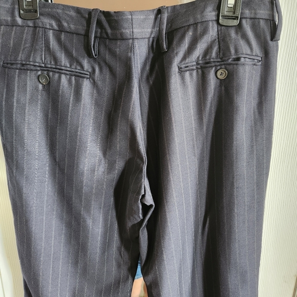 Gucci authentic pants size 44 - Picture 8 of 14